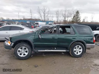 2000 Toyota 4Runner SR5 with VIN JT3HN86R1Y0294937, listed as a IAAI auction lot 41832514 with 196,806 mi miles. Bid and sale history available at carsss.com. Image 15.