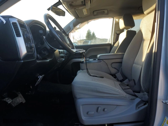 2017 Chevrolet Silverado 1500 LT with VIN 3GCUKREC1HG376264, listed as a Copart auction lot 41927895 with 136,873 mi miles and Salvage Title. Bid and sale history available at carsss.com. Image 7.