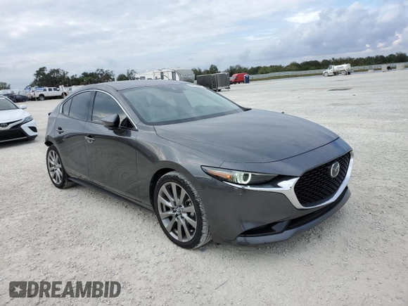 2020 Mazda 3 Premium with VIN JM1BPAEM4L1169510, listed as a Copart auction lot 38144903 with 33,253 mi miles and . Bid and sale history available at DreamBid. Image 4.
