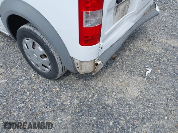 2010 Ford Transit Connect XLT с VIN NM0LS7DN5AT001051, выставлен на аукционе IAAI как лот 42162338 с пробегом 169 426 миль миль и . История ставок и продаж доступна на DreamBid. Изображение 18.