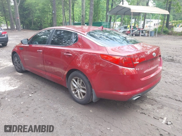 2011 Kia Optima LX z VIN KNAGM4A76B5137923, wystawiony jako IAAI lot #42268782 z przebiegiem 181 694 mil mil oraz . Historia ofert i sprzedaży dostępna na DreamBid. Obrazek 3.