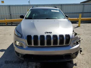 2017 Jeep Cherokee Sport with VIN 1C4PJMAB4HW544836, listed as a Copart auction lot 52512785 with 77,733 mi miles and Salvage Title. Bid and sale history available at DreamBid. Image 5.