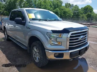 2017 Ford F-150 XL z VIN 1FTEW1EP6HFA50409, wystawiony jako IAAI lot #42353300 z przebiegiem 121 008 mil mil oraz . Historia ofert i sprzedaży dostępna na DreamBid. Obrazek 1.