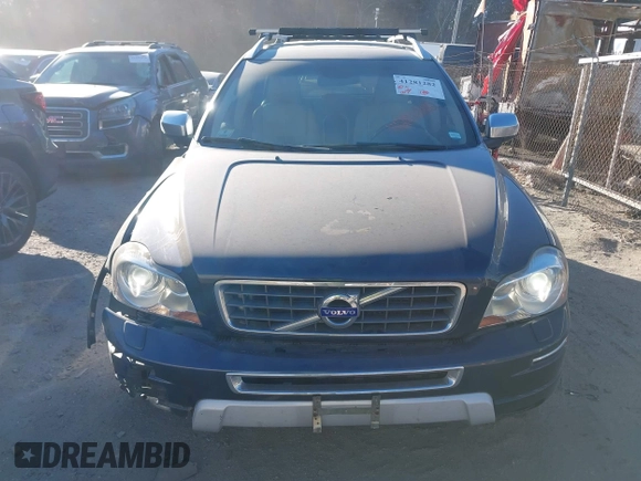 2013 Volvo XC90 Premier Plus with VIN YV4952CZ6D1654061, listed as a IAAI auction lot 41281282 with 170,374 mi miles. Bid and sale history available at carsss.com. Image 12.