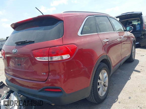 2017 Kia Sorento LX z VIN 5XYPG4A54HG215334, wystawiony jako IAAI lot #42279701 z przebiegiem 144 396 mil mil oraz . Historia ofert i sprzedaży dostępna na DreamBid. Obrazek 4.