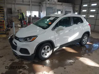 2020 Chevrolet Trax LT with VIN 3GNCJLSB2LL225514, listed as a IAAI auction lot 41579860 with 100,580 mi miles and . Bid and sale history available at DreamBid. Image 17.