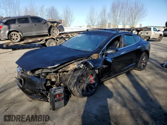 2019 Tesla Model S 100D с VIN 5YJSA1E45KF330891, выставлен на аукционе Copart как лот 48133005 с пробегом 53 018 миль миль и Списание • Salvage title. История ставок и продаж доступна на DreamBid. Изображение 1.