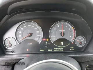 2015 BMW M3 с VIN WBS3C9C59FP806041, выставлен на аукционе Copart как лот 47765765 с пробегом 33 602 миль миль и Списание • Salvage title. История ставок и продаж доступна на DreamBid. Изображение 9.