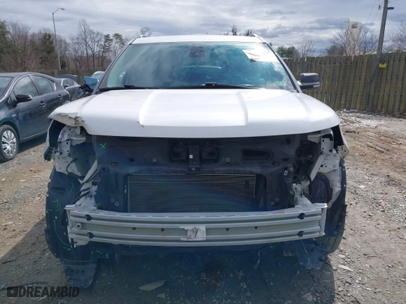 2018 Ford Explorer XLT with VIN 1FM5K8D80JGC21343, listed as a IAAI auction lot 41734012 with 90,193 mi miles. Bid and sale history available at carsss.com. Image 13.