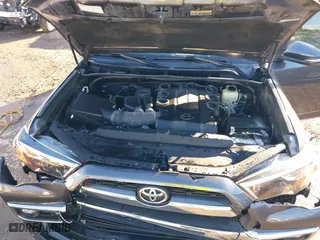 2017 Toyota 4Runner SR5 with VIN JTEBU5JRXH5431401, listed as a IAAI auction lot 41231941 with 133,324 mi miles. Bid and sale history available at carsss.com. Image 10.