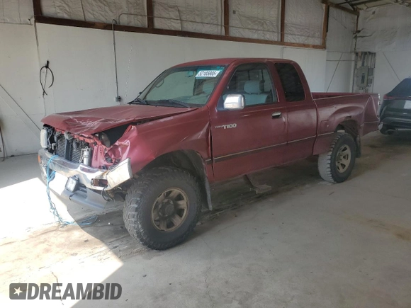1997 Toyota T100 DX with VIN JT4UN22DXV0038731, listed as a Copart auction lot 52185665 with 268,281 mi miles and Salvage Title. Bid and sale history available at carsss.com. Image 1.