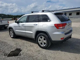 2011 Jeep Grand Cherokee Limited with VIN 1J4RR5GT6BC519334, listed as a Copart auction lot 65534045 with 182,643 mi miles and Clean title. Bid and sale history available at DreamBid. Image 2.