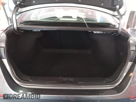 2024 Nissan Sentra SV z VIN 3N1AB8CV2RY294592, wystawiony jako IAAI lot #42796159 z przebiegiem 25 875 mil mil oraz . Historia ofert i sprzedaży dostępna na DreamBid. Obrazek 17.