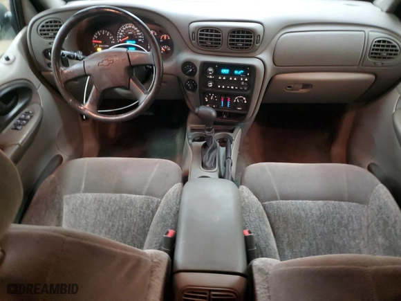 2003 Chevrolet TrailBlazer LS with VIN 1GNDT13S332302085, listed as a Copart auction lot 44385405 with 169,683 mi miles and Clean Title. Bid and sale history available at carsss.com. Image 8.