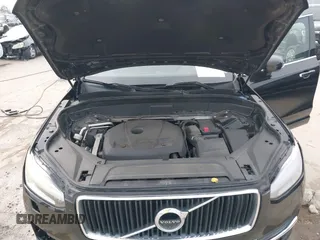 2016 Volvo XC90 T6 Momentum with VIN YV4A22PK6G1051537, listed as a IAAI auction lot 41532906 with 183,697 mi miles. Bid and sale history available at carsss.com. Image 10.