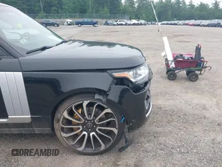 2013 Land Rover Range Rover HSE с VIN SALGS2DF8DA111004, выставлен на аукционе IAAI как лот 42713451 с пробегом 135 264 миль миль и . История ставок и продаж доступна на DreamBid. Изображение 17.
