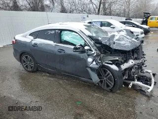 2020 BMW 2 Series 228i xDrive z VIN WBA73AK04L7G17051, wystawiony jako Copart lot #45010915 z przebiegiem Nie podano mil oraz Szkoda całkowita • Salvage title. Historia ofert i sprzedaży dostępna na DreamBid. Obrazek 4.
