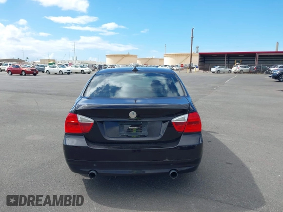 2007 BMW 3 Series 335i with VIN WBAVB73517PA88476, listed as a IAAI auction lot 42300906 with 133,341 mi miles and . Bid and sale history available at DreamBid. Image 16.
