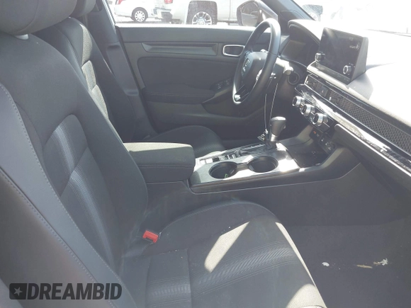 2025 Honda Civic Sport with VIN 2HGFE2F57SH522960, listed as a IAAI auction lot 42016973 with 3,689 mi miles and . Bid and sale history available at DreamBid. Image 5.