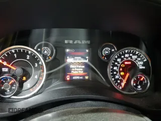2021 Ram 2500 Big Horn z VIN 3C6UR5DL9MG612117, wystawiony jako Copart lot #49733725 z przebiegiem 65 590 mil mil oraz Szkody całkowita. Historia ofert i sprzedaży dostępna na DreamBid. Obrazek 9.