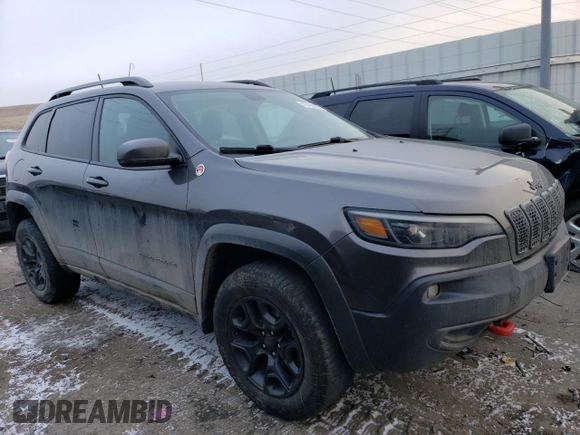 2019 Jeep Cherokee Trailhawk with VIN 1C4PJMBN5KD143033, listed as a Copart auction lot 45791865 with 88,355 mi miles and Clean Title. Bid and sale history available at DreamBid. Image 4.