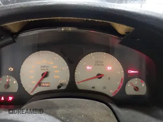 2003 Saturn LS z VIN 1G8JU54FX3Y548186, wystawiony jako IAAI lot #42092728 z przebiegiem 126 589 mil mil oraz . Historia ofert i sprzedaży dostępna na DreamBid. Obrazek 7.