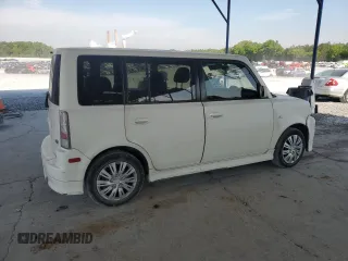 2006 Scion xB z VIN JTLKT324964090627, wystawiony jako Copart lot #52608985 z przebiegiem 195 918 mil mil oraz Szkoda całkowita • Salvage title. Historia ofert i sprzedaży dostępna na DreamBid. Obrazek 3.