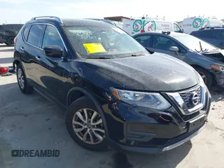 2017 Nissan Rogue SV with VIN KNMAT2MT9HP522348, listed as a IAAI auction lot 41797991 with 104,952 mi miles. Bid and sale history available at carsss.com. Image 1.