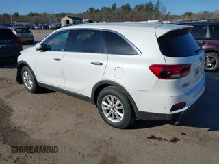 2019 Kia Sorento LX with VIN 5XYPGDA37KG526732, listed as a IAAI auction lot 41708039 with 75,963 mi miles. Bid and sale history available at carsss.com. Image 3.