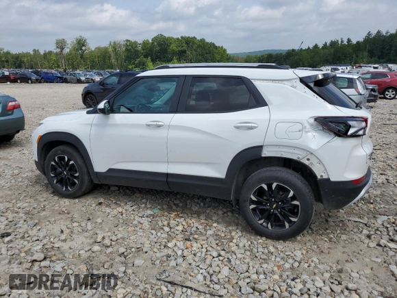 2022 Chevrolet TrailBlazer LT with VIN KL79MRSL3NB037169, listed as a Copart auction lot 65221124 with 28,498 mi miles and Salvage Title. Bid and sale history available at DreamBid. Image 2.