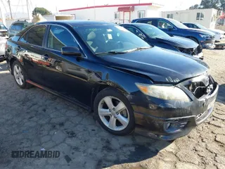 2011 Toyota Camry LE with VIN 4T1BK3EK7BU122845, listed as a IAAI auction lot 41656929 with 120,202 mi miles. Bid and sale history available at carsss.com. Image 1.