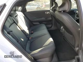 2023 Hyundai Ioniq 6 SEL z VIN KMHM34AA1PA034729, wystawiony jako Copart lot #81629683 z przebiegiem 756 mil mil oraz . Historia ofert i sprzedaży dostępna na DreamBid. Obrazek 10.