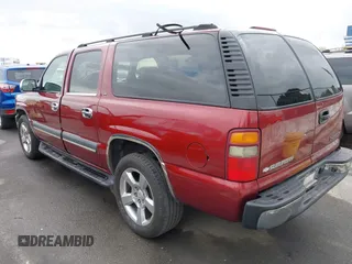 2003 Chevrolet Suburban LT with VIN 1GNEC16Z93J123780, listed as a IAAI auction lot 41462005 with 162,498 mi miles. Bid and sale history available at carsss.com. Image 3.