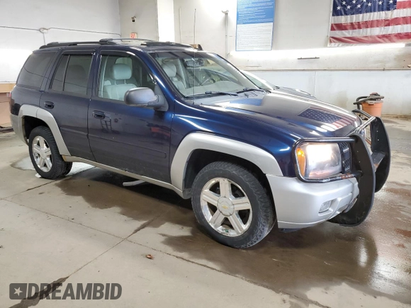 2008 Chevrolet TrailBlazer LT w/3LT with VIN 1GNDT13S082248297, listed as a Copart auction lot 64431324 with 180,452 mi miles and Clean Title. Bid and sale history available at carsss.com. Image 4.