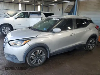 2020 Nissan Kicks SV with VIN 3N1CP5CV1LL537645, listed as a Copart auction lot 42370865 with 76,262 mi miles and Clean Title. Bid and sale history available at carsss.com. Image 1.