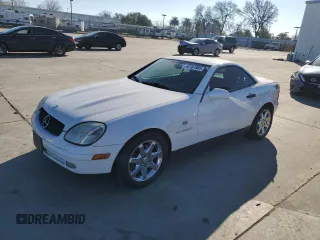 1998 Mercedes-Benz SLK-Class with VIN WDBKK47FXWF075880, listed as a Copart auction lot 42187985 with 118,456 mi miles and Clean Title. Bid and sale history available at carsss.com. Image 1.