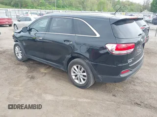 2018 Kia Sorento LX with VIN 5XYPG4A51JG352947, listed as a IAAI auction lot 42201063 with 111,431 mi miles and . Bid and sale history available at DreamBid. Image 3.
