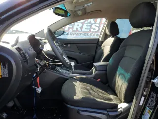 2011 Kia Sportage LX with VIN KNDPB3A29B7153383, listed as a Copart auction lot 52118075 with 191,742 mi miles and Salvage Title. Bid and sale history available at carsss.com. Image 7.