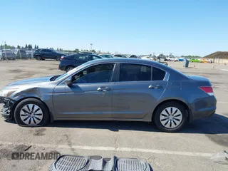 2010 Honda Accord LX z VIN 1HGCP2F33AA107305, wystawiony jako IAAI lot #42320758 z przebiegiem 143 496 mil mil oraz . Historia ofert i sprzedaży dostępna na DreamBid. Obrazek 15.