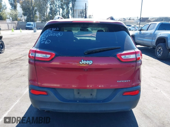 2017 Jeep Cherokee Sport z VIN 1C4PJLAB3HW559080, wystawiony jako IAAI lot #42206718 z przebiegiem 97 638 mil mil oraz . Historia ofert i sprzedaży dostępna na DreamBid. Obrazek 17.
