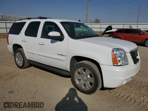2008 GMC Yukon Commercial with VIN 1GKFK130X8R176104, listed as a Copart auction lot 75726034 with 178,319 mi miles and Salvage Title. Bid and sale history available at carsss.com. Image 4.