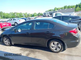2013 Honda Civic LX z VIN 2HGFB2F5XDH537125, wystawiony jako IAAI lot #42149823 z przebiegiem 166 321 mil mil oraz . Historia ofert i sprzedaży dostępna na DreamBid. Obrazek 14.