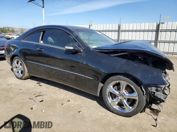 2004 Mercedes-Benz CLK 320 with VIN WDBTJ65J94F118662, listed as a Copart auction lot 67160004 with 186,549 mi miles and Non Repairable. Bid and sale history available at DreamBid. Image 4.