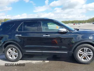 2017 Ford Explorer Platinum with VIN 1FM5K8HT1HGA53821, listed as a IAAI auction lot 42070226 with 87,817 mi miles and . Bid and sale history available at DreamBid. Image 13.