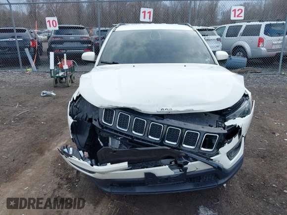 2019 Jeep Compass Latitude with VIN 3C4NJDBB6KT839035, listed as a IAAI auction lot 41864722 with Not Provided miles and . Bid and sale history available at carsss.com. Image 6.
