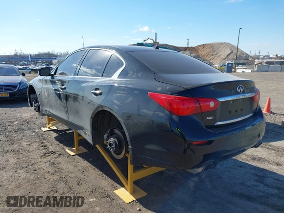 2015 Infiniti Q50 Premium with VIN JN1BV7AR6FM393586, listed as a IAAI auction lot 41683059 with 125,991 mi miles. Bid and sale history available at carsss.com. Image 3.