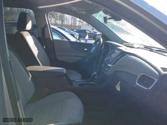 2022 Chevrolet Equinox LS with VIN 3GNAXSEV0NS163450, listed as a IAAI auction lot 41225520 with 99,817 mi miles. Bid and sale history available at carsss.com. Image 5.