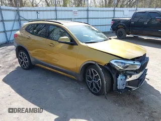 2018 BMW X2 xDrive28i z VIN WBXYJ5C36JEF74308, wystawiony jako IAAI lot #42117430 z przebiegiem 62 846 mil mil oraz . Historia ofert i sprzedaży dostępna na DreamBid. Obrazek 1.