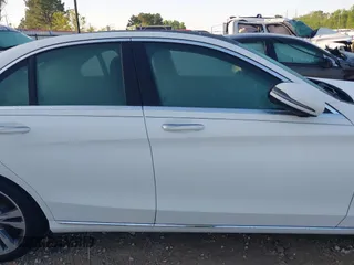 2018 Mercedes-Benz C 300 with VIN WDDWF4JB3JR405370, listed as a IAAI auction lot 41954821 with 36,907 mi miles and . Bid and sale history available at carsss.com. Image 13.