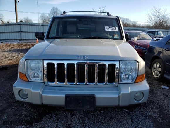 2008 Jeep Commander Limited with VIN 1J8HG58268C190536, listed as a Copart auction lot 44452105 with 88,180 mi miles and Salvage Title. Bid and sale history available at carsss.com. Image 5.